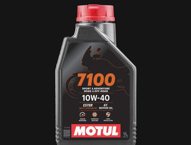 MOTUL 7100 10W-40 4T